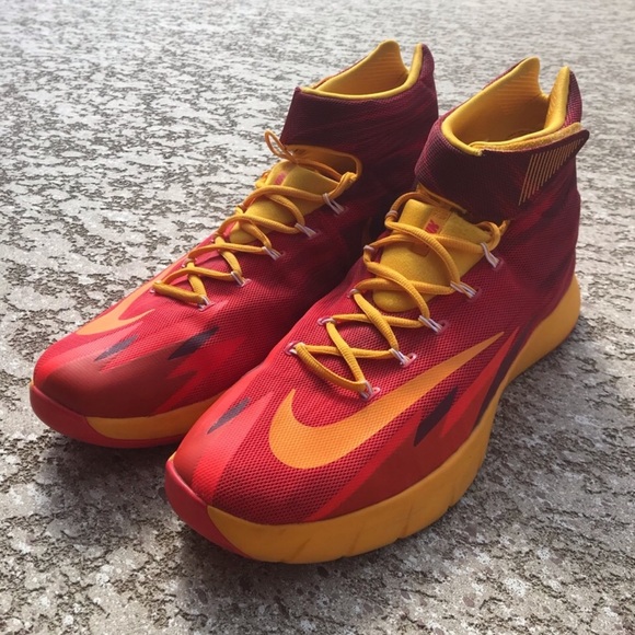 nike zoom hyperrev kyrie irving